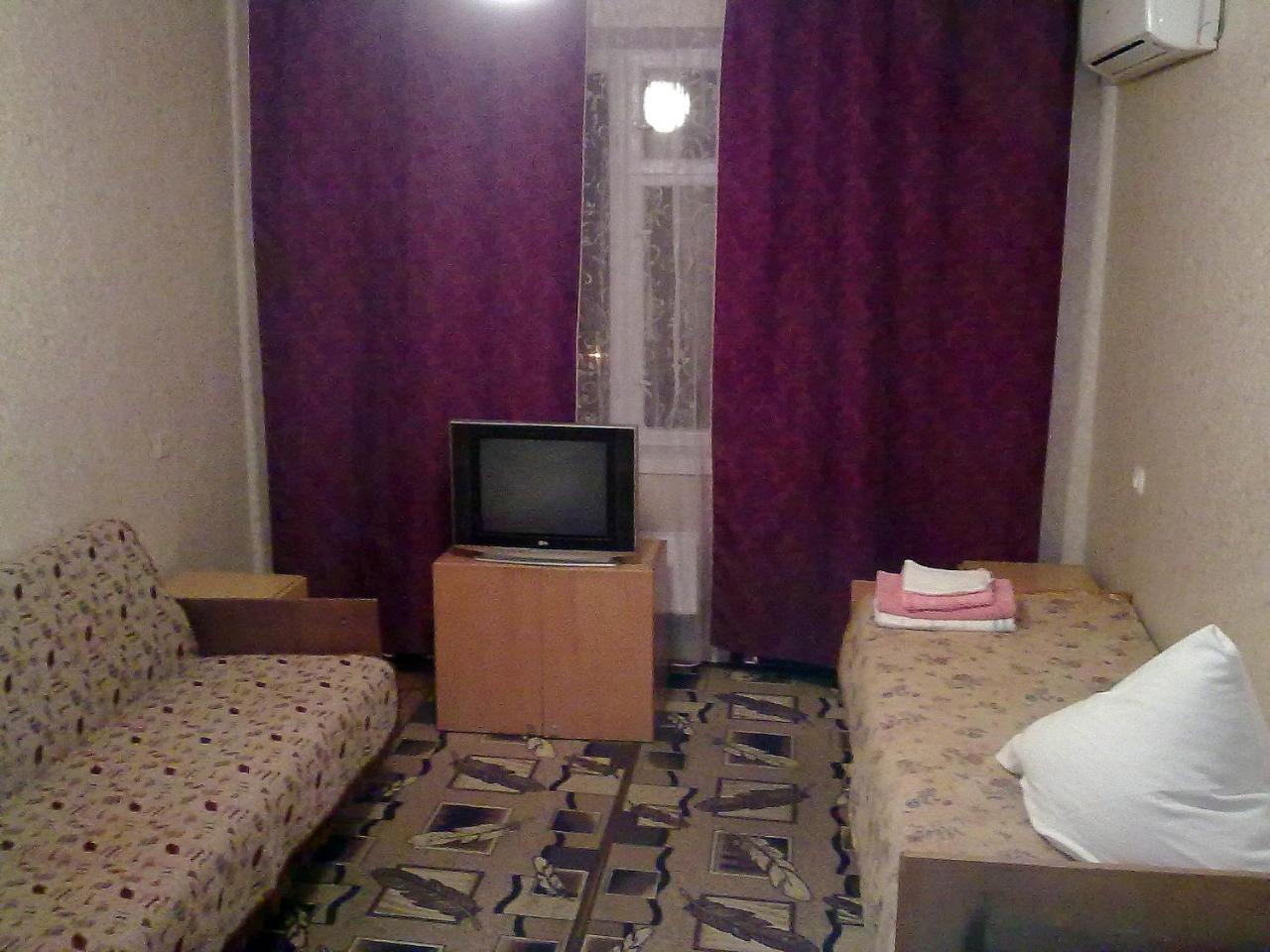 готель. квартири подобово Apartment *